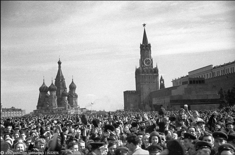 Прогулка по Москве 1945 года
