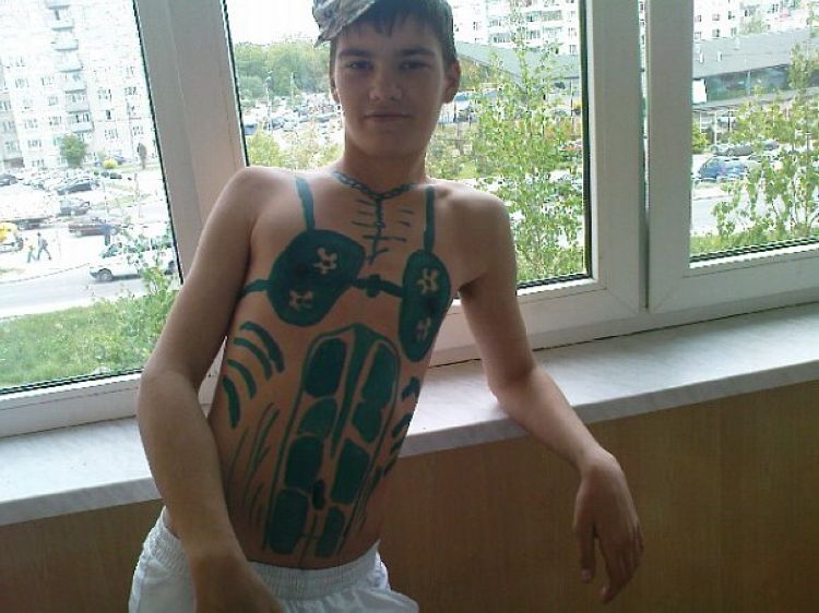 Соцсети доставили