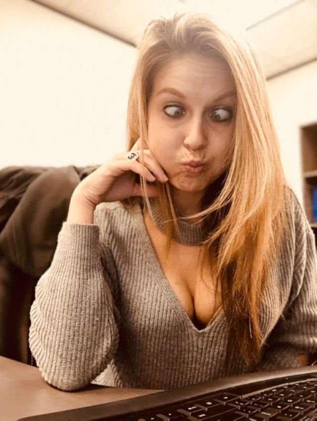девушки