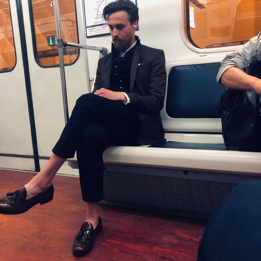метро